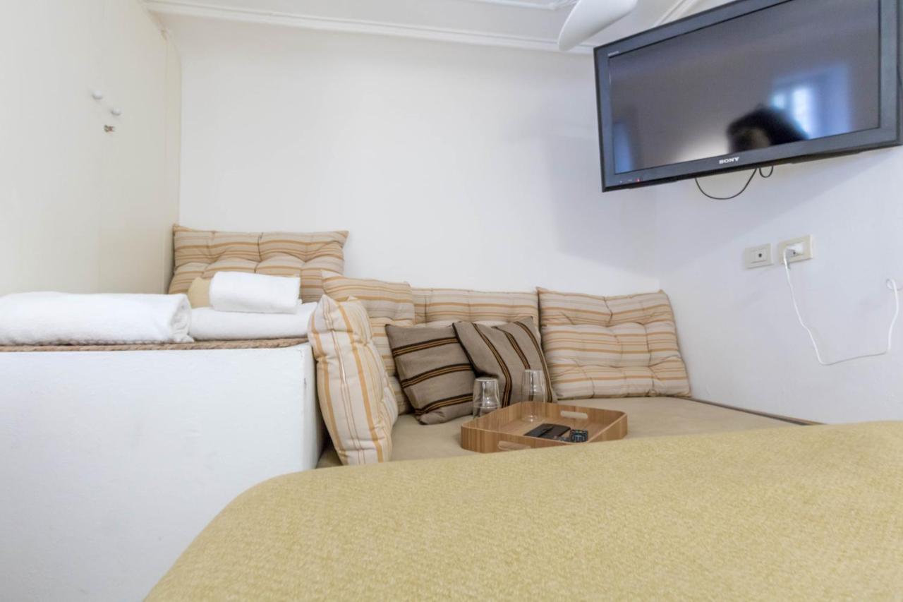 Joivy Modern Studio Near City Centre Apartment Milan Luaran gambar