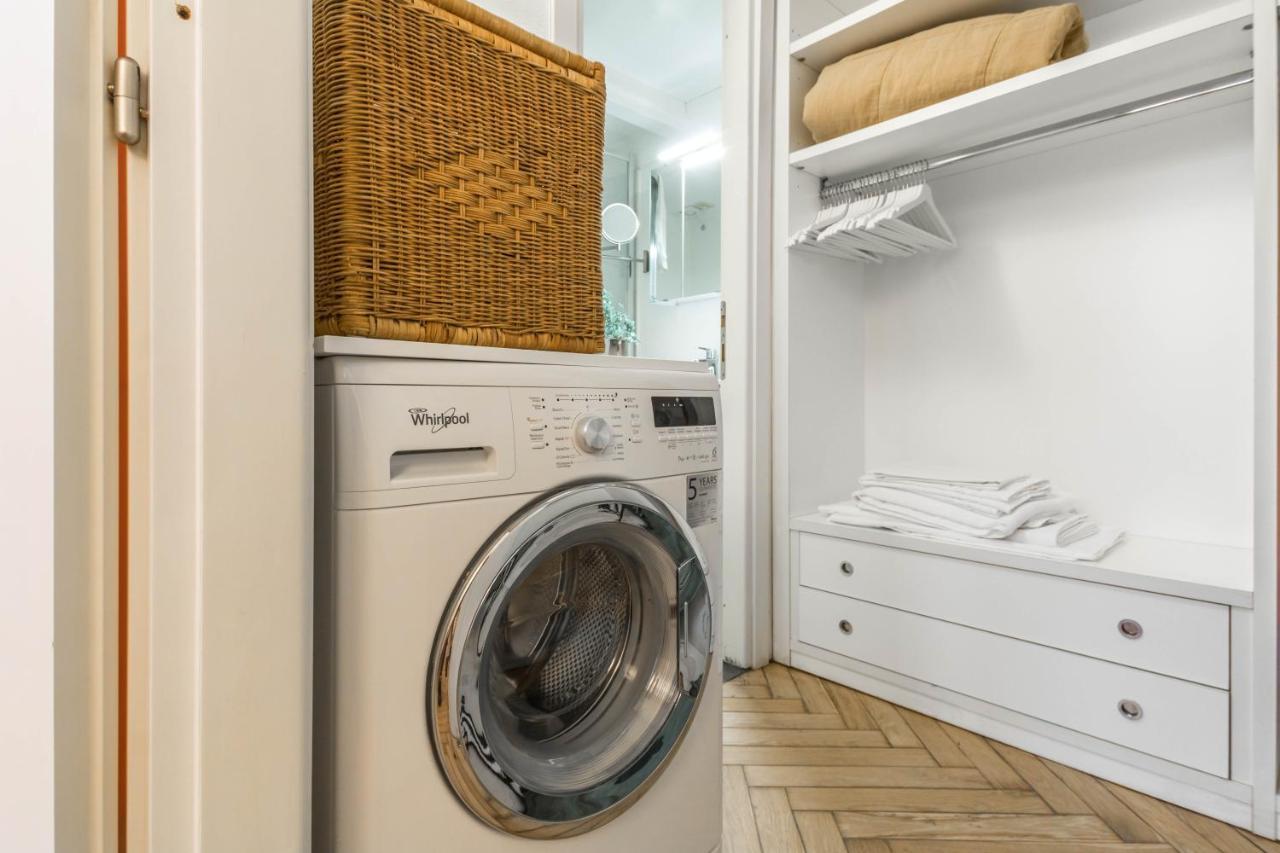 Joivy Modern Studio Near City Centre Apartment Milan Luaran gambar